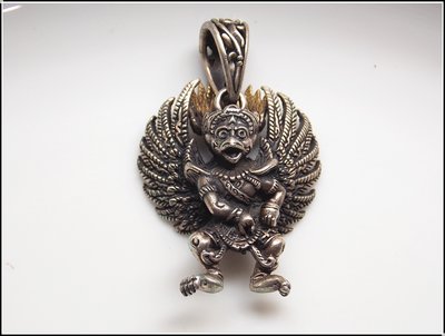 【雅之賞|藏傳|佛教文物】特賣* 尼泊爾精緻925純銀金翅鳥吊墜~ 201198