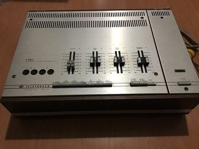 Telefunken v250 晶體綜合擴大機