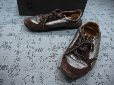 瑞士製 BALLY 真皮休閒鞋 USA 5.5 EUR 35.5 JPN 22.5 CM