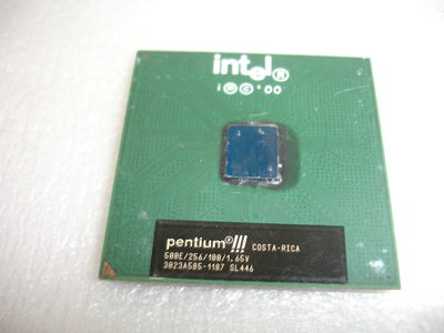 Intel SL446 Pentium III 500MHz CPU 500E/256/100/1.65V 370針腳