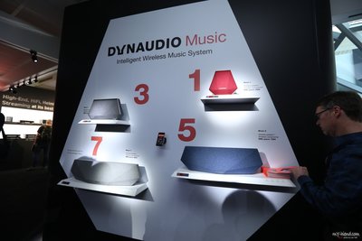 強崧音響 DYNAUDIO Music 7  淺灰、深灰、紅色、藍色