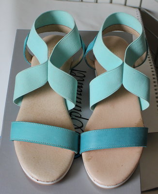 全新澳洲品牌【SPINNAKER】藍色真皮腳踝鬆緊帶設計低跟涼鞋Size:36 $399起標賠本出清亂亂賣