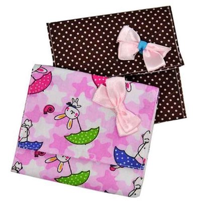【kuso-shop】三片裝優質蝴蝶結無紡布衛生棉包/衛生棉袋/護墊包/護墊袋