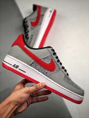 Nike Air Force 1 Low '07 灰紅 斑馬 反光 皮革 低幫 滑板鞋 488298-072 情侶鞋