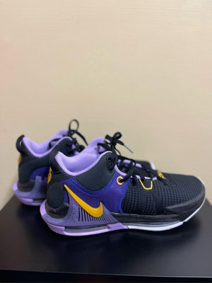 (Size Us 10) Nike Lebron James Witness Vii 籃球鞋