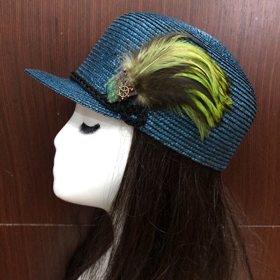 95新 CA4LA 彩色羽毛裝飾藍綠色鴨舌帽型草帽