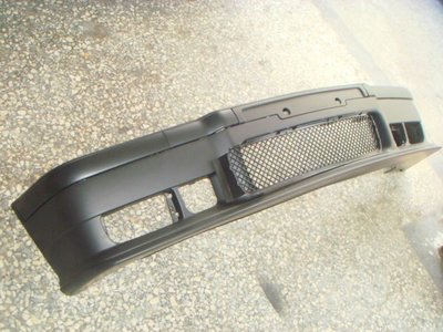 小傑車燈--全新 寶馬BMW E36 M3 前保桿 含飾條 塑膠網(PP材質)