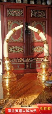 泰國木質大象門牙工藝品擺件，泰國柚木材質貼金工藝，尺寸50c