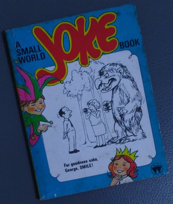 A Small World Joke Book 英文笑話小書 📖多元閱讀 核心素養 學測 指考 分科測驗 英檢