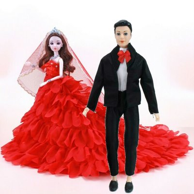 【熱賣精選】 芭比男娃娃套裝一家三四口情侶婚紗王子男生版男孩公主男朋友