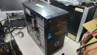 文書 上網 模擬器 8核 FX-8320E 3.2G / 16G D3 / 1TB HDD /GT620-2G獨顯