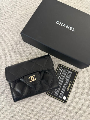 全新 僅收藏 Chanel 經典 荔枝皮 黑金 雙層卡包 零錢包 香奈兒 最好用的小皮件 信用卡、零錢包、鈔票對折可入 現貨 附購買證明影本