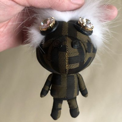 [熊熊之家3]保證全新正品 Fendi 貂毛 太空猴 吊飾 鎖匙圈 鑰匙圈 keychain