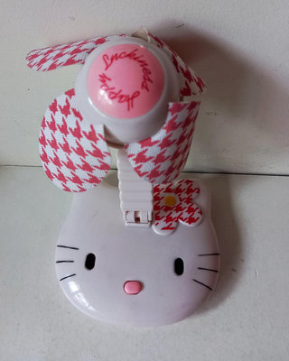 早期 Hello Kitty 桌上型風扇 電池式 隨身 可攜式風扇 迷你 隨身風扇 絕版 三麗鷗家電 日本雜貨 安全風扇 小風扇