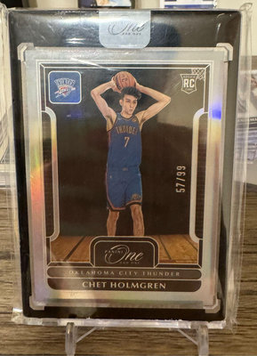Chet holmgren one and one /99 base card