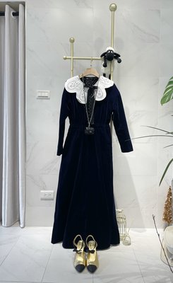 MARJORIE 法蘭絨皇家藍長大衣（喜歡kiito 風格請參考）新年快樂