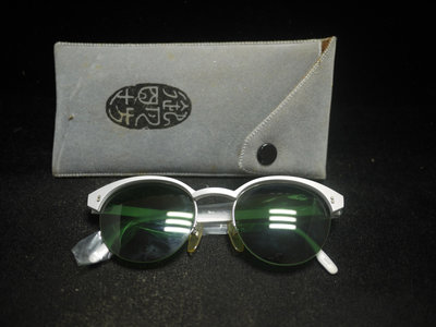 【阿輝の古物】墨鏡/太陽眼鏡_Toscio Tomita_銀色框 含眼鏡套_有使用痕跡_#D18