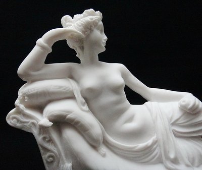 小 西 洋 ☪ ¸¸.•*´¯` 義大利製G.Ruggeri臥姿裸女雕塑