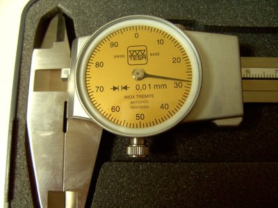 瑞士 TESA  附錶卡尺 150mmx0.01 專業維修  附表卡尺 槓桿表  油壓虎鉗  倍力虎鉗