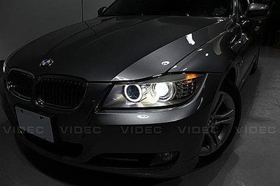 威德汽車精品 BMW E90 330I 原廠 HID 燈泡 換色 WRC D1S 6000K 超白光