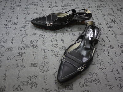 義大利製 TOD’S 高級真皮中跟涼鞋 USA 6.5 EUR 37 JPN 23.5 CM