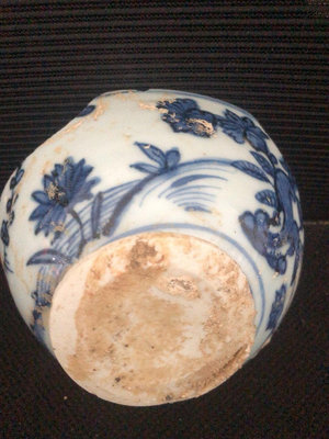 1619-50 明代嘉萬時期青花花卉紋碗標本 比較完整 底部