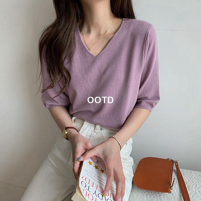 49163 新款韓版V領素色五分袖針織T恤上衣-OOTD