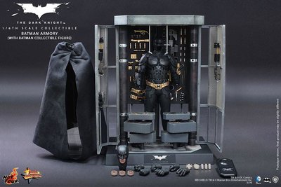 金錢貓雜貨 全新 HOT TOYS MMS234 黑暗騎士  BATMAN 蝙蝠俠 + 武器格納庫