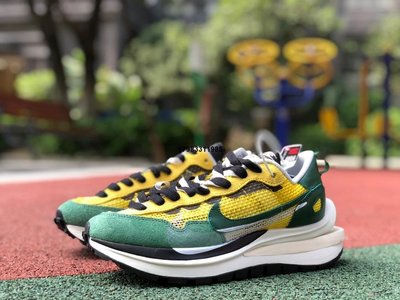 Nike Vaporwaffle x Sacai3.0 CV1363-700 黃綠休閒慢跑鞋男女鞋
