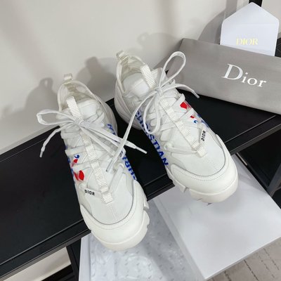 Dior CD 馬蹄跟老爹鞋，運動鞋，休閒鞋，小白鞋，清爽酷炫，極具品牌精神，好好看❤️