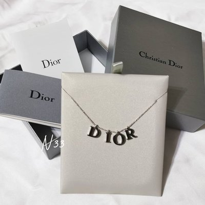 ❌SOLD OUT❌9新 全配 Christian Dior [ DIOR ] 銀色字母項鏈 迪奧