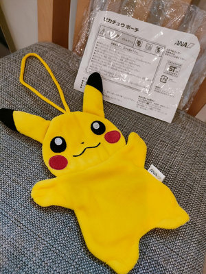 日本ANA 航空迷玩具 皮卡丘 寶可夢 兒童 絨布收納袋 零錢包 Pokémon 手機收納吊飾 收藏品票卡夾 最後一個