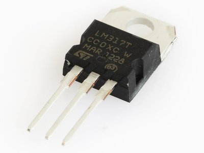 可調整穩壓積體電路LM317  (包含電阻3只/電容4只/二極體3只)