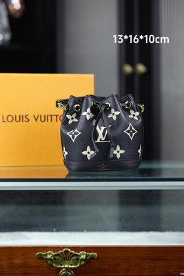【二手包包】LV路易威登 Louis Vuitton Nano Noe 手袋 水桶包 Mini抽繩水桶 印 NO323881