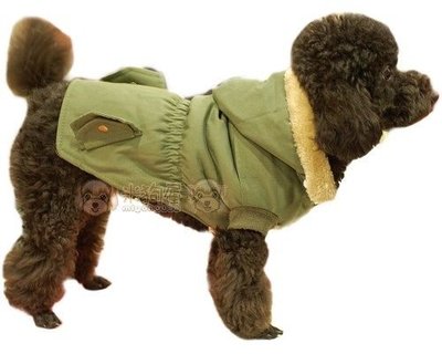 【米狗屋】秋冬款＊cute大尺碼~墨綠色軍裝帽子可拆鋪棉外套˙窄版，剩20號一件