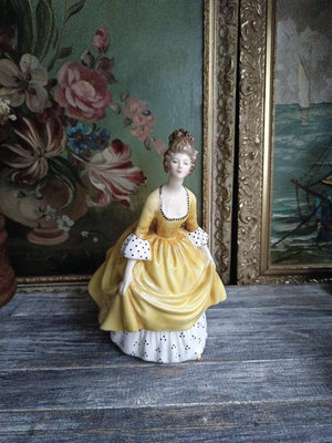 特惠英格蘭皇家道爾頓瓷偶“Coralie”vintage
