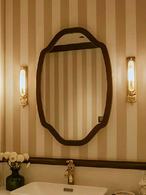 美式浴室鏡壁掛洗手臺法式復古異形衛生間鏡子簡約藝術梳妝鏡掛墻