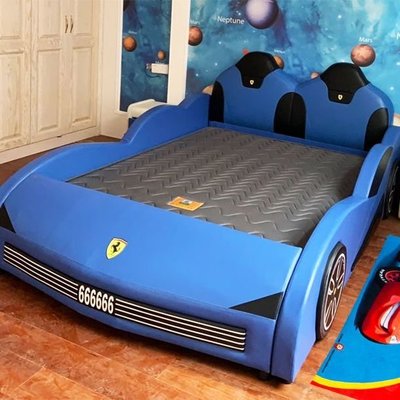 特賣- 兒童床男孩單人床汽車床跑車真皮床創意1.5米0.9通帶欄床 中大號尺寸議價