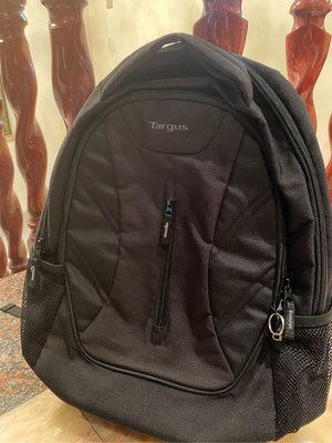 Targus後背包 電腦 筆電 laptop 大容量 輕旅行 學生 上學  近新紳士 上班族