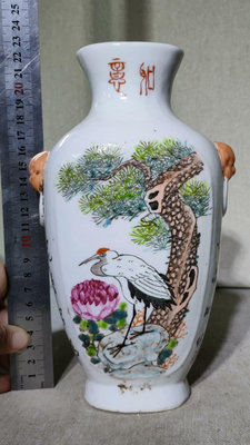 粉彩花鳥瓶，繪畫圖案精美，寓意好，全品，高22厘米左右