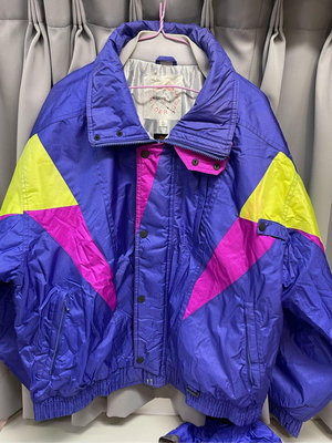 BOULDER GEAR滑雪外套 附帽防寒保暖夾克 3M內裡；尺寸：L