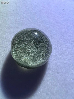 新品現貨，天然水晶綠幽靈蛋面，尺寸約17*10mm