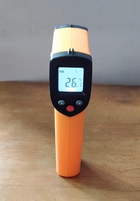 紅外線溫度計 溫度計 紅外線測溫槍 測溫槍 多用途溫度計 測水溫油溫 工業用 烹飪用 食品用