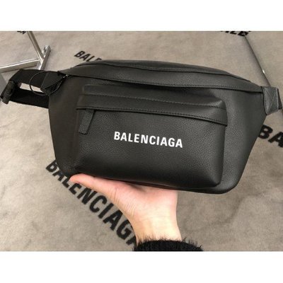 【日本二手】Balenciaga/ 巴黎世家 柔軟 小牛皮 腰包 胸包 黑色logo 552375
