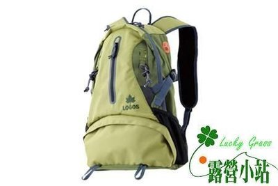 露營小站~【88250080】日本LOGOS休閒背包20L (綠色)(輕量化 耳機孔)登山包