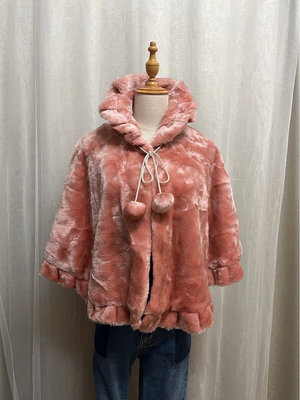 時尚保暖毛絨斗篷披風外套 優雅質感毛毛披肩外套 珊瑚粉色