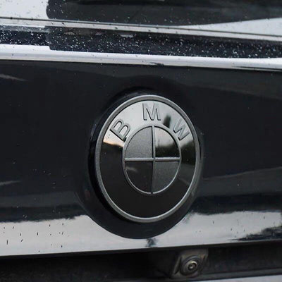 黑化必備 BMW 全車系 黑化 新3 4 5系X3 X5 GT 6系 F10 G30 前後車標改裝黑武士 鋁圈蓋 輪殼標