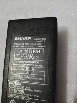 日本 SHARP 原裝 電源 變壓器 EA-GP3V 19V 4.74A 筆電變壓器 含電源線插頭 電壓輸出正常 稀有少數