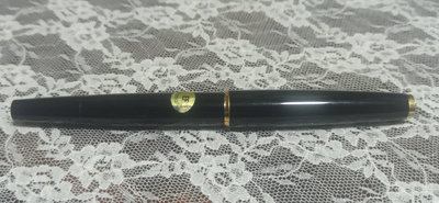 德國製萬寶龍好寫的EF尖320黑桿金夾14k金刀尖鋼筆(9成新)非51百利金派克61義大利元起標Sheaffer西華水人