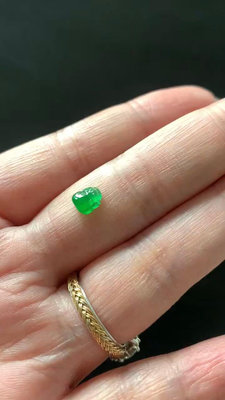 高冰起光陽綠貔貅 極美小精品